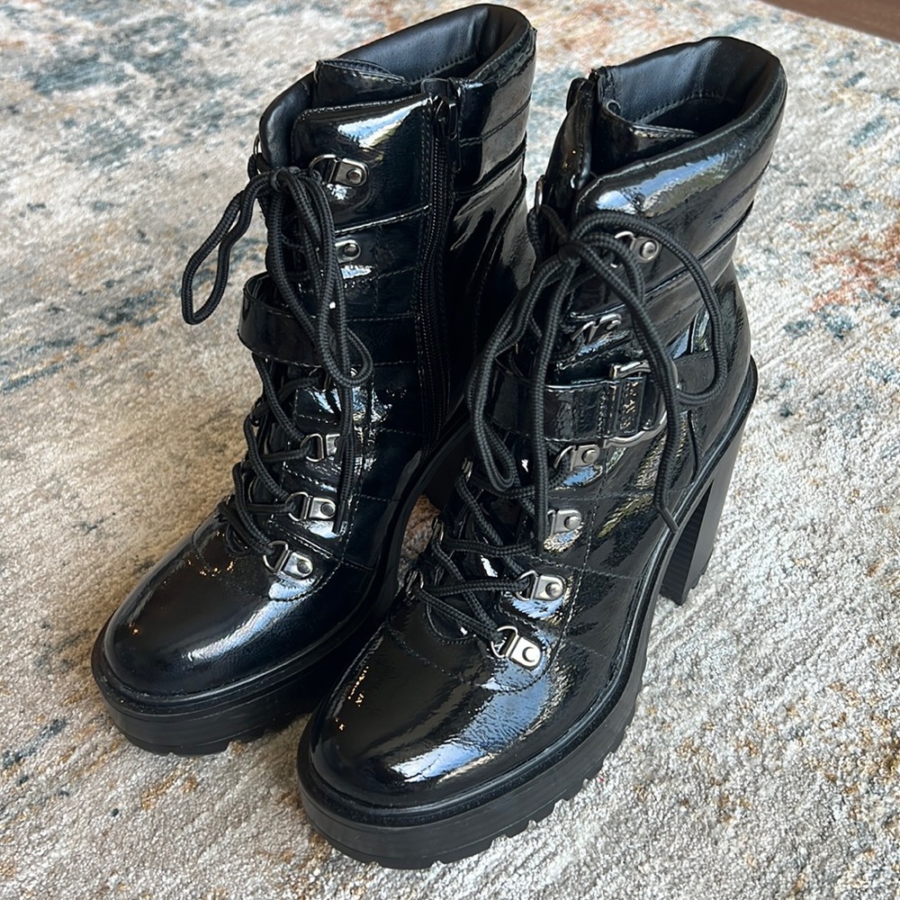 G by Guess boots